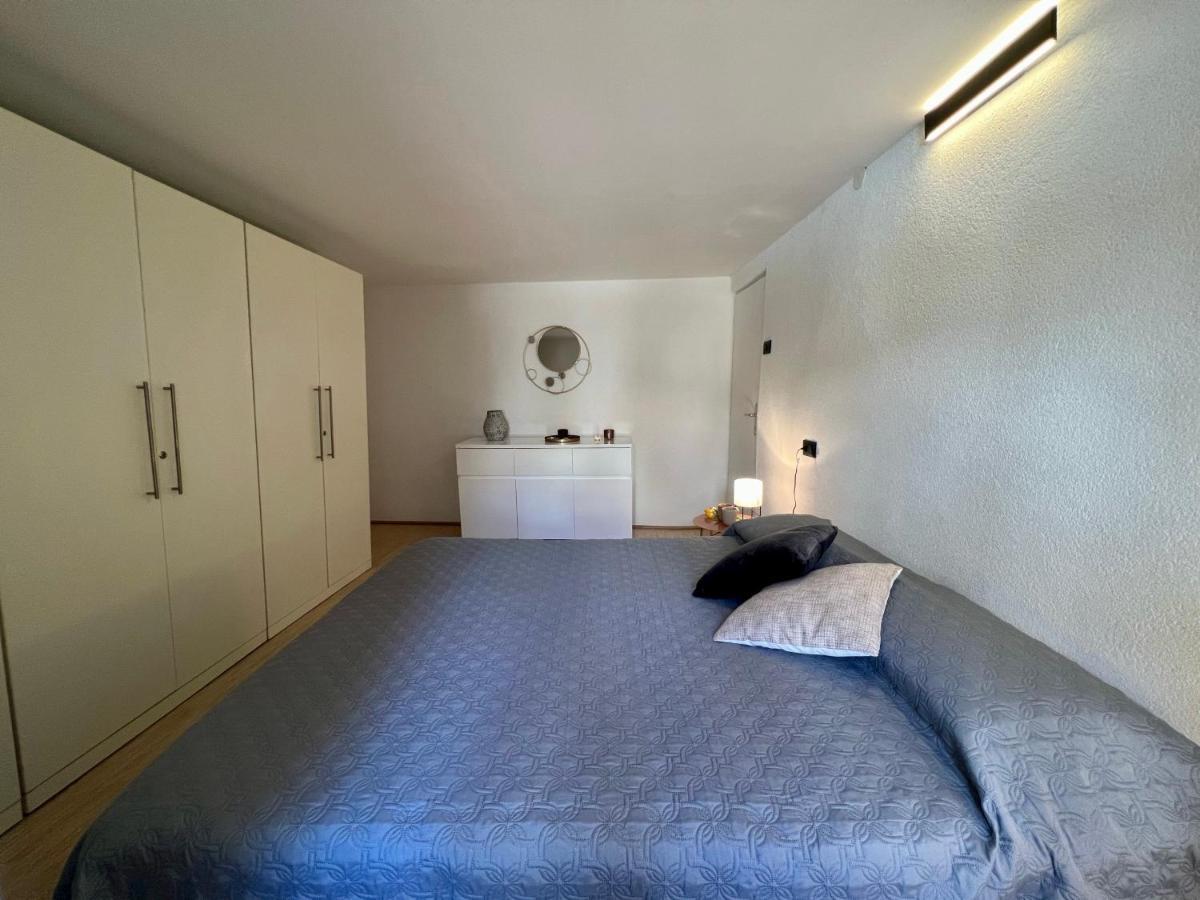 Apartment Eleni Rovigno Esterno foto